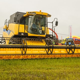 The New Holland CX6090 Elevation combine harvester