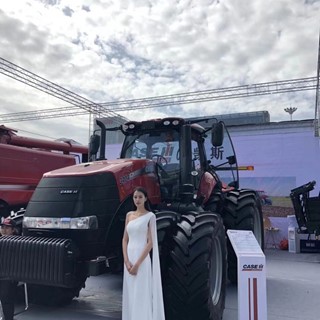 Case IH launched the new Magnum 3404 tractor, extending its Magnum family in China