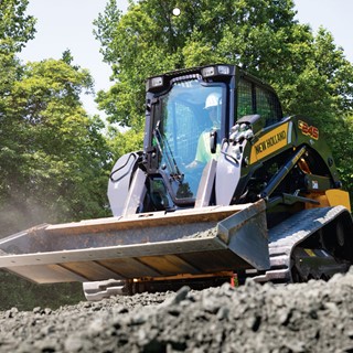 New Holland Construction Introduces Most Powerful Compact Track Loader