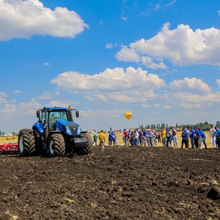 New Holland organized an intensive training camp in the Voronezh region of Russia