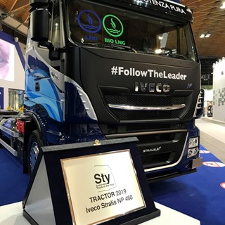 IVECO Stralis NP 460 wins “Sustainable Truck of the Year 2019”
