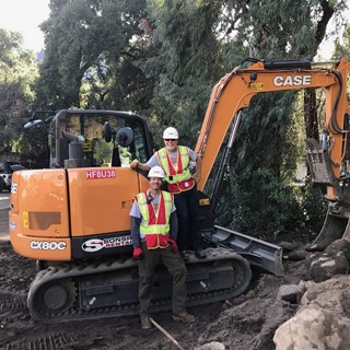 CASE, Sonsray Machinery Provide Team Rubicon with Equipment for California Wildfire Response