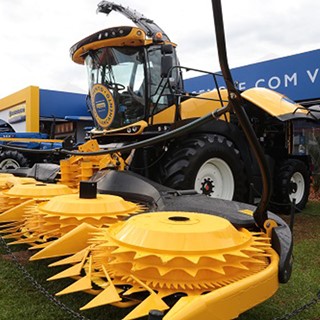 New Holland expõe a maior forrageira disponível no Brasil na Tecnoshow