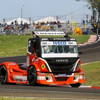 IVECO Hi-Way #99 do paulista Luiz Lopes