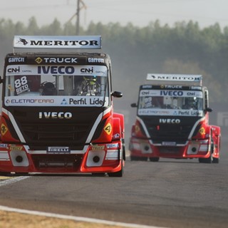 Caminhões 88 e 99, da Lucar Motorsports Foto: Vanderley Soares/Copa Truck