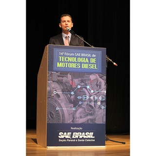 Gustavo Teixeira durante sua apresentação