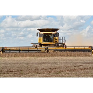 CR EVO 8.90, que está presente na Agrishow 2017, é recordista mundial de colheita de soja. Foto: New Holland