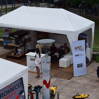 La maquinaria vial Case cautivó en Expo Conexa