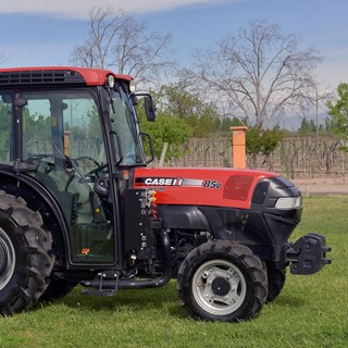 Case IH lanza los tractores Quantum, óptimos para viñedos y plantaciones frutales