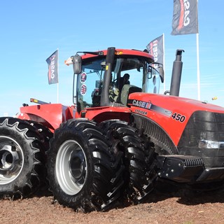 Mundo New Holland celebra sus diez años en Arequito