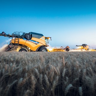 New Holland CR Revelation gets a power upgrade and raises the bar on efficiency, productivity  and grain quality