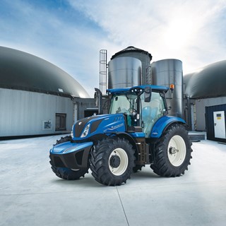 New Holland unveils the world’s first production T6 Methane Power Tractor at Agritechnica 2019