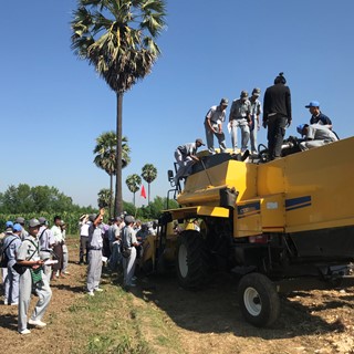 New Holland live field demonstrations show the advantages of modern mechanisation