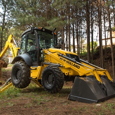 Release NHCE Show Rural Coopavel 2020_New Holland B110B