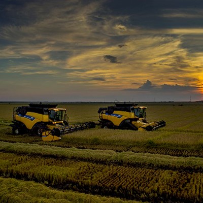 New Holland apresenta a maior colheitadeira e o maior trator para arroz do Brasil na Expointer