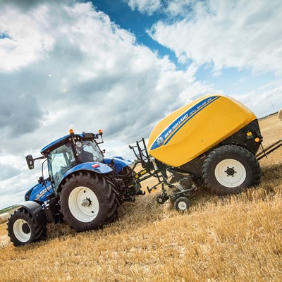 New Holland RB125 Round Baler wins 2019 China Agricultural Machinery Annual Market Leadership Award