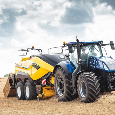 New Holland Agriculture reaches milestone of 30,000 large square balers produced