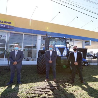 Inauguran nuevo local del concesionario Catelli Hermanos en la localidad de Marcos Juárez