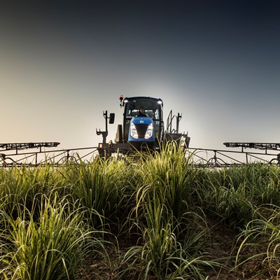 New Holland lança novo pulverizador voltado para o setor canavieiro