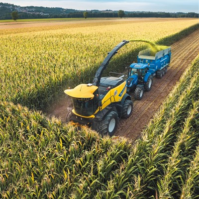 New Holland celebrates 60th Anniversary of self-propelled forage harvester