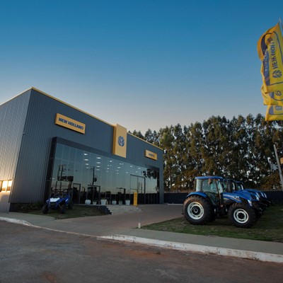 New Holland lança conceito de loja que aprimora a experiência do cliente