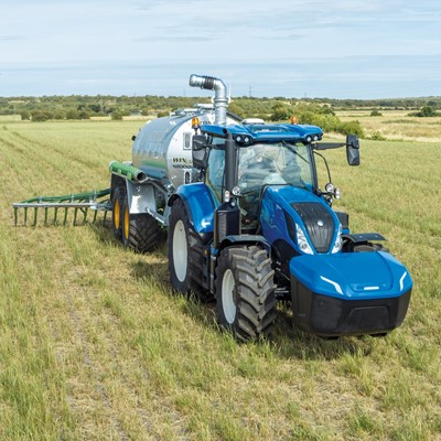 New Holland aposta em inovação com trator biometano e soluções para agricultura digital