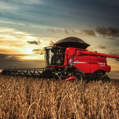 Com transmissão de 4 velocidades, Axial-Flow Série 150 é para todos os perfis de produtores