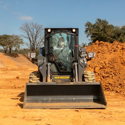 A vez das brutas no agronegócio: Máquinas da New Holland Construction se destacam na Expodireto Cotrijal 2022