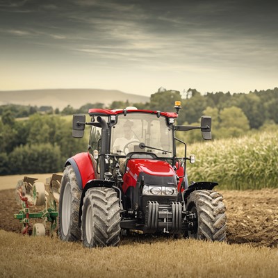 CASE IH_Luxxum_110_ON THE FIELD