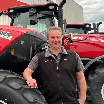 Jason Henry_Andrew Snape