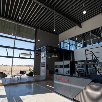 Se inauguró el concesionario Case IH  más conectado del país