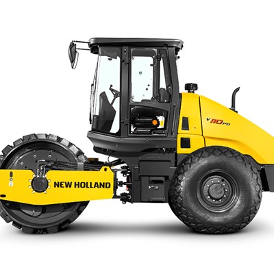 New Holland Construction realiza entrega do primeiro rolo compactador V110PD