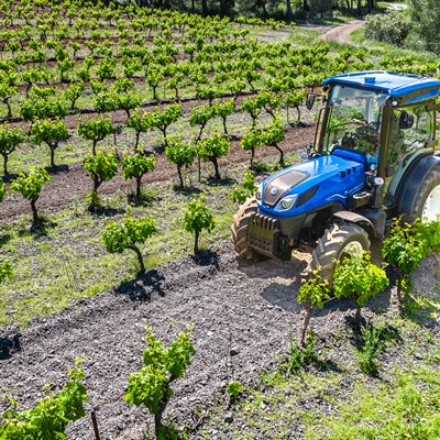 New Holland specialty Tractors