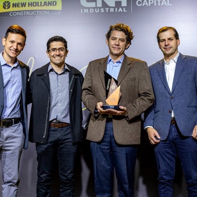 New Holland Construction premia a sus distribuidores con el Dealer Standards & Award Program