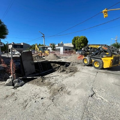 Las máquinas de New Holland Construction trabajan a todo terreno en Trelew