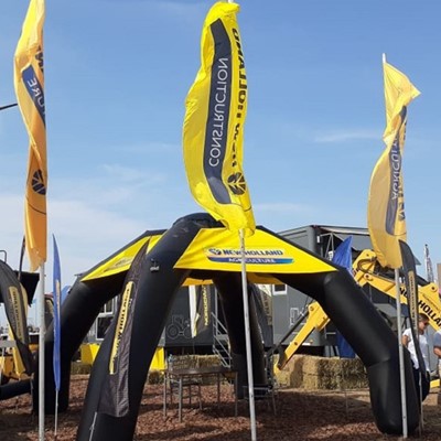 Expoagro se tiñe de amarillo con las máquinas de New Holland Construction