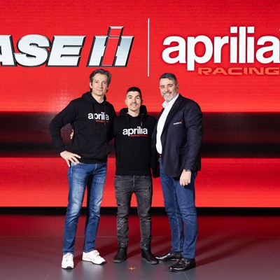 CASE IH_Sponsorship Aprilia Racing_Massimo Rivola, Maverick Vinales, Mirco Romagnoli_ph©CosimoMaffione