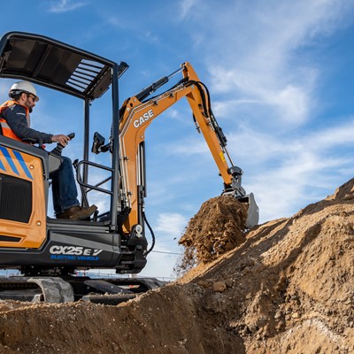 CASE_CX25EV_Electrified_Mini_Excavator_