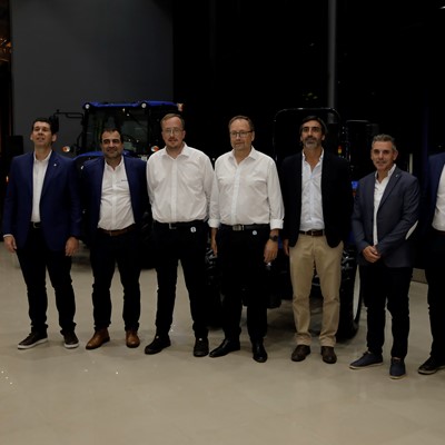 New Holland inaugur un nuevo Smart Dealer con foco en la sustentabilidad