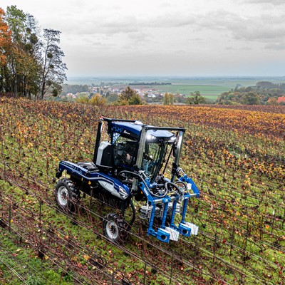 New Holland Straddle Tractor in the vineyards