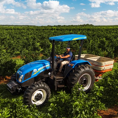 New Holland e Unapel levam AgroBras lia solu es de telemetria para fam lia de tratores TL5 e T6