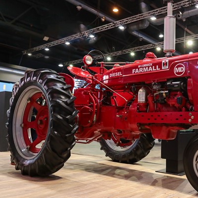 Farmall 100 a os