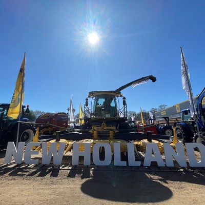 New Holland y COMASA pisan fuerte en Expo Prado Uruguay