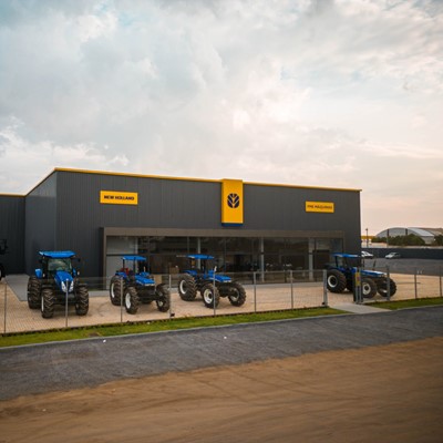 New Holland e PME inauguram loja na Bahia que aprimora a experiencia do cliente