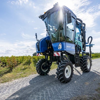 New Holland Braud compact grape harvesters