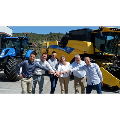 New Holland contin a desarrollando su red de distribuci n y anuncia un nuevo concesionario en la zona noreste