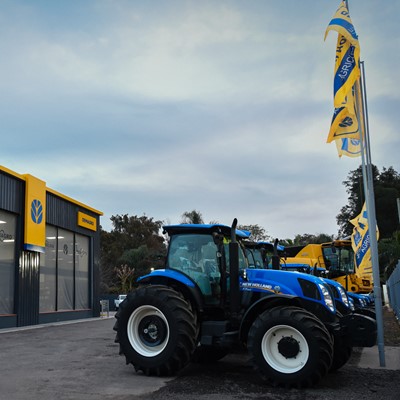 New Holland inaugura su primer Smart Dealer en Santa Fe