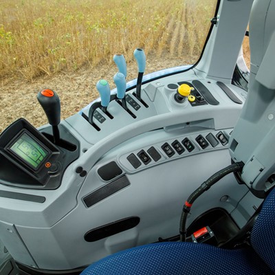 T6 140 Electro Command da New Holland