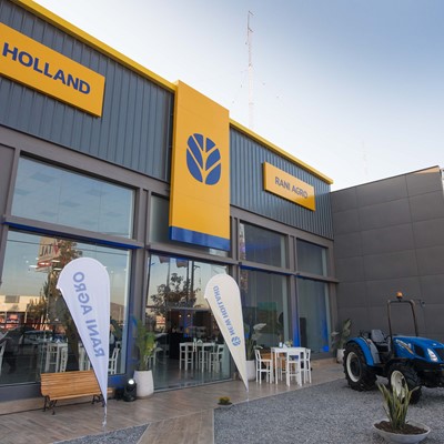 New Holland vuelve al norte del pa s con un innovador concepto de concesionario