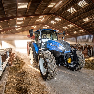 New Holland T5 Dual Command